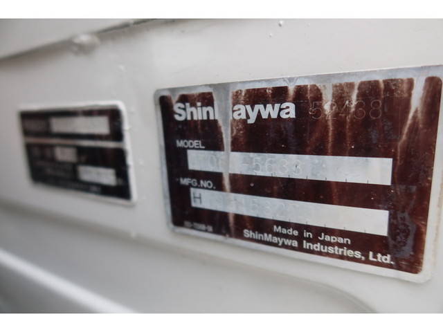 いすゞエルフパッカー車（塵芥車）小型（2t・3t）[写真08]