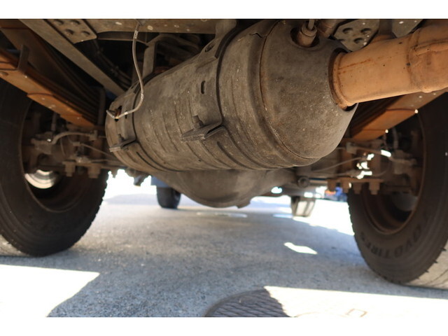 三菱ふそうキャンターパッカー車（塵芥車）小型（2t・3t）[写真28]