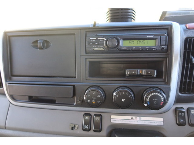 三菱ふそうキャンターパッカー車（塵芥車）小型（2t・3t）[写真37]