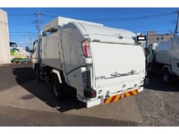 三菱ふそうキャンターパッカー車（塵芥車）小型（2t・3t）[写真04]