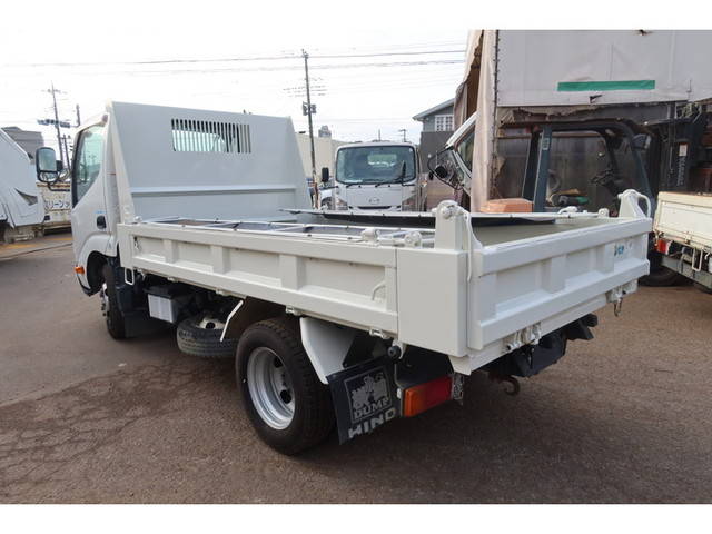 日野デュトロダンプ小型（2t・3t）[写真02]
