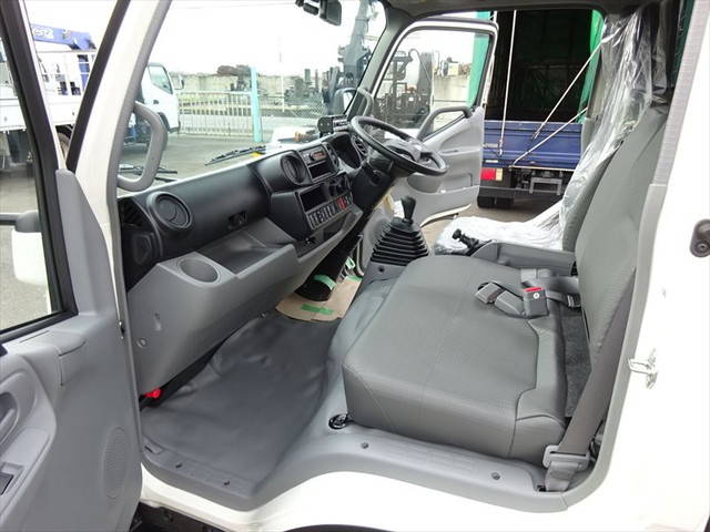 日野デュトロパッカー車（塵芥車）小型（2t・3t）[写真23]