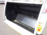 日野デュトロパッカー車（塵芥車）小型（2t・3t）[写真10]