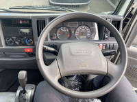 いすゞエルフ平ボディ小型（2t・3t）[写真10]