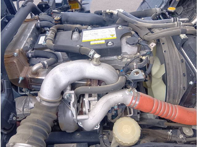 いすゞフォワードコンテナ専用車中型（4t）[写真19]