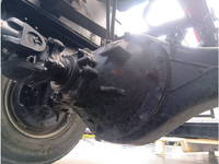 いすゞフォワードコンテナ専用車中型（4t）[写真23]