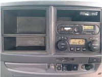 いすゞフォワードコンテナ専用車中型（4t）[写真30]