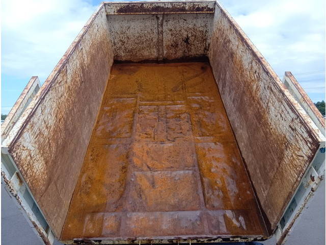 いすゞフォワードコンテナ専用車中型（4t）[写真06]