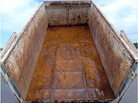 いすゞフォワードコンテナ専用車中型（4t）[写真07]