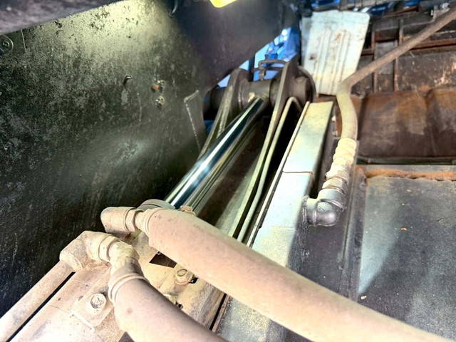 日野レンジャーパッカー車（塵芥車）増トン（6t・8t）[写真13]