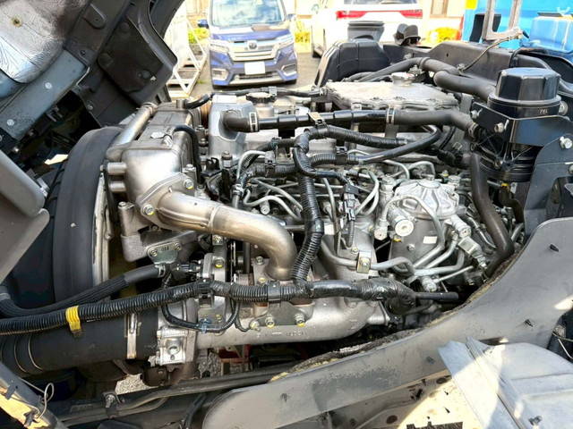 日野レンジャーパッカー車（塵芥車）増トン（6t・8t）[写真33]