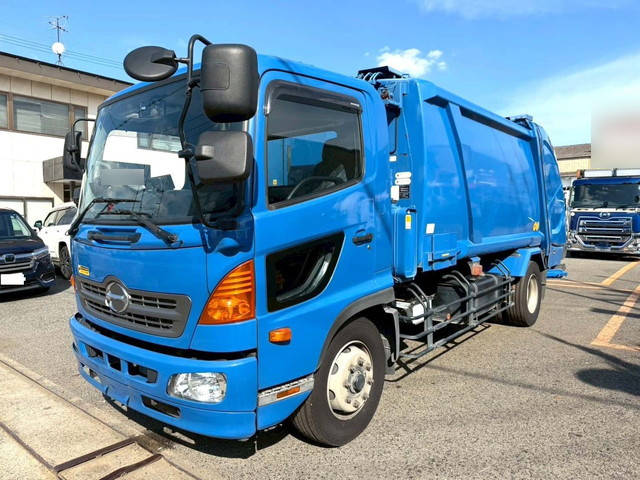 日野レンジャーパッカー車（塵芥車）増トン（6t・8t）[写真05]