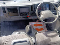 いすゞエルフアルミブロック小型（2t・3t）[写真22]