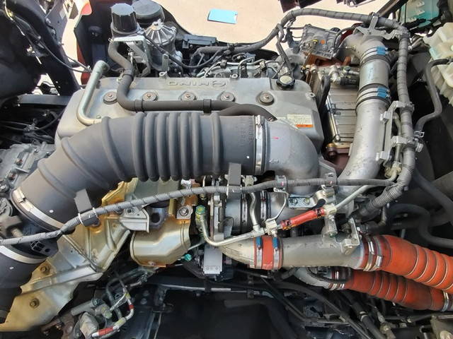 日野プロフィアアルミウイング大型（10t）[写真14]