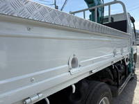 いすゞエルフクレーン3段中型（4t）[写真20]