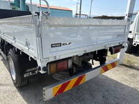 いすゞエルフクレーン3段中型（4t）[写真04]