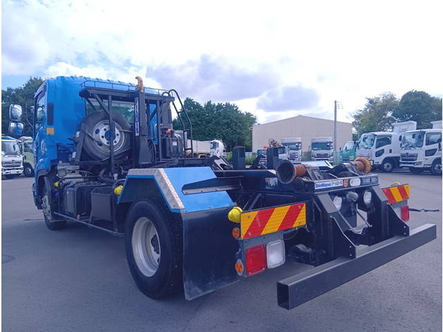 UDトラックスコンドルコンテナ専用車中型（4t）[写真02]