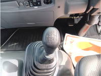 UDトラックスコンドルコンテナ専用車中型（4t）[写真26]