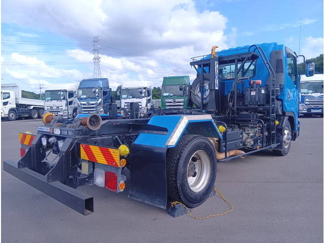 UDトラックスコンドルコンテナ専用車中型（4t）[写真06]