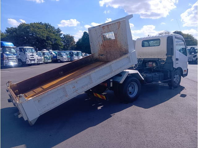 日野デュトロローダーダンプ小型（2t・3t）[写真02]