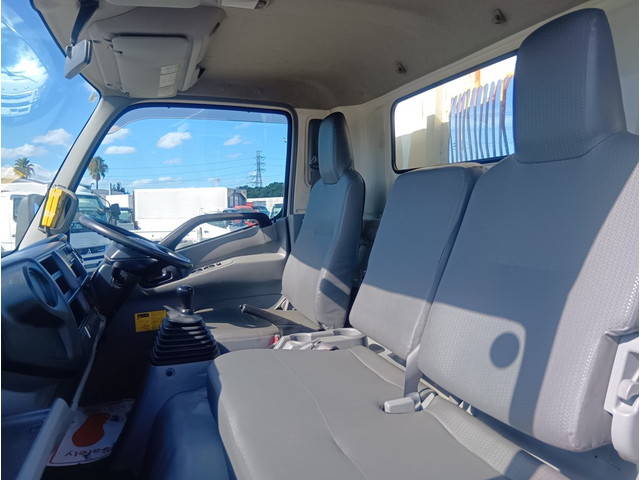 日野デュトロローダーダンプ小型（2t・3t）[写真23]