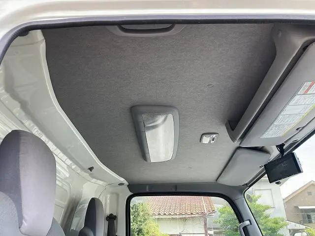 いすゞエルフアルミバン小型（2t・3t）[写真27]