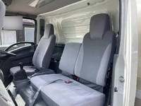 いすゞエルフアルミバン小型（2t・3t）[写真31]