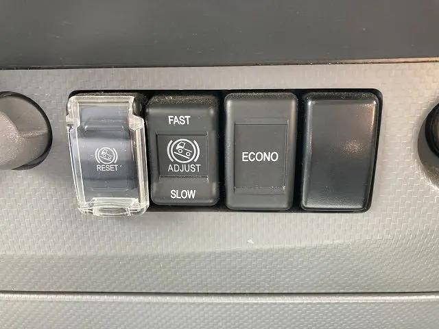 いすゞエルフアルミバン小型（2t・3t）[写真34]