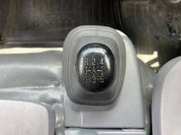 いすゞエルフアルミバン小型（2t・3t）[写真36]