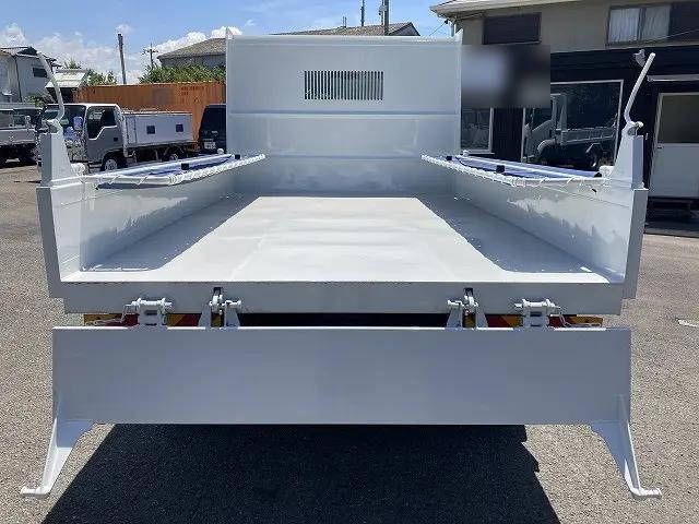 いすゞフォワードダンプ中型（4t）[写真10]