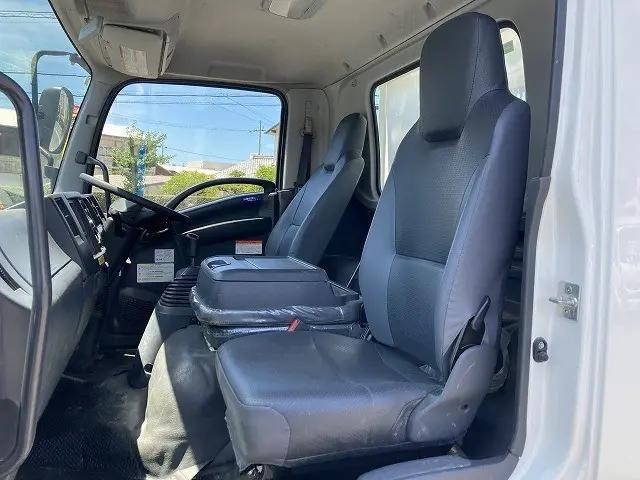 いすゞフォワードダンプ中型（4t）[写真26]