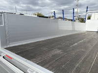 三菱ふそうファイタークレーン4段増トン（6t・8t）[写真11]