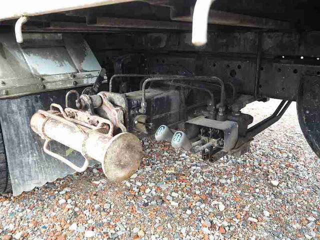 三菱ふそうキャンタークレーン4段小型（2t・3t）[写真28]