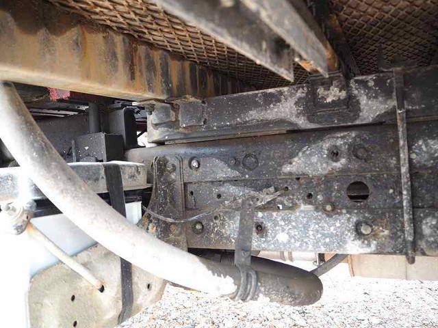 三菱ふそうキャンタークレーン4段小型（2t・3t）[写真31]