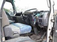 三菱ふそうキャンタークレーン4段小型（2t・3t）[写真37]