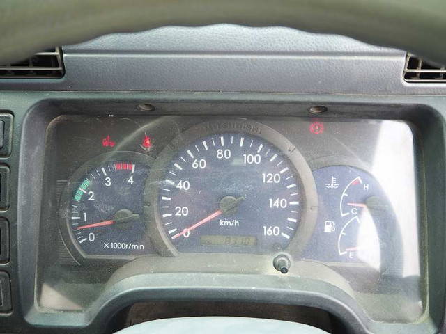 三菱ふそうキャンタークレーン4段小型（2t・3t）[写真39]