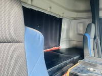 いすゞギガアルミウイング大型（10t）[写真20]