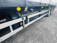 いすゞギガアルミウイング大型（10t）[写真32]