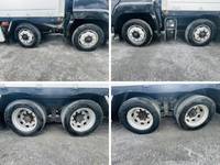 いすゞギガアルミウイング大型（10t）[写真41]