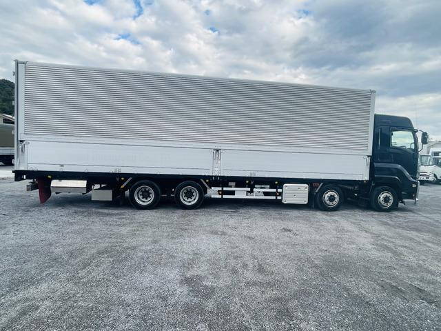 いすゞギガアルミウイング大型（10t）[写真08]