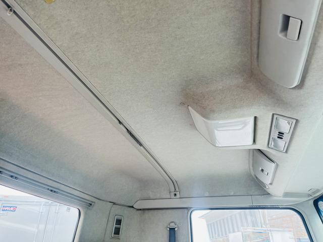 三菱ふそうスーパーグレートダンプ大型（10t）[写真20]