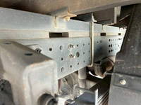 三菱ふそうキャンター平ボディ小型（2t・3t）[写真35]