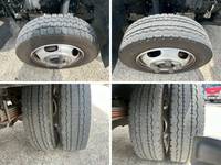 三菱ふそうキャンター平ボディ小型（2t・3t）[写真40]