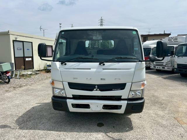 三菱ふそうキャンター平ボディ小型（2t・3t）[写真06]
