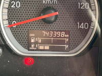 いすゞギガアルミウイング大型（10t）[写真22]