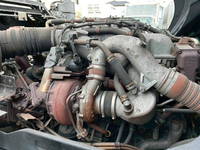 いすゞギガアルミウイング大型（10t）[写真30]