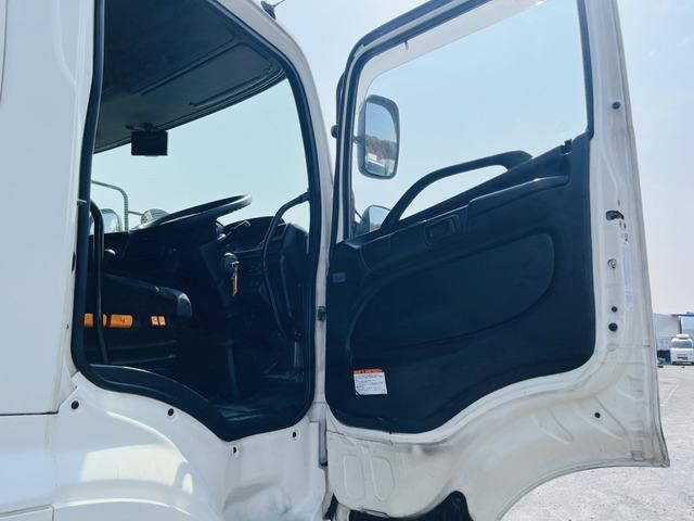 日野プロフィアアルミウイング大型（10t）[写真16]