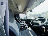 日野プロフィアアルミウイング大型（10t）[写真18]