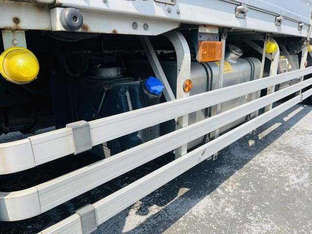 日野プロフィアアルミウイング大型（10t）[写真34]