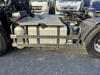 いすゞギガトレーラーヘッド（トラクターヘッド）大型（10t）[写真13]